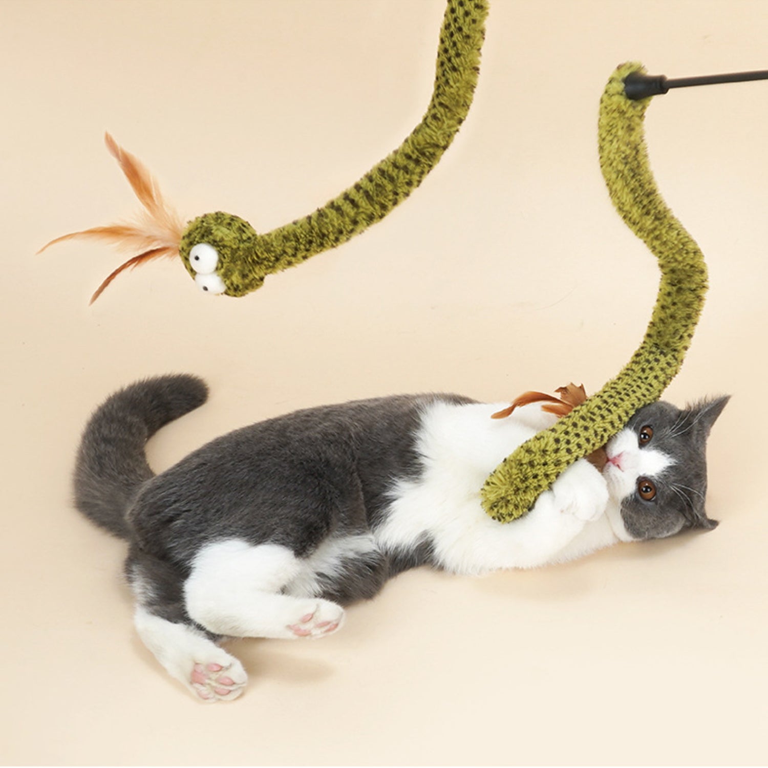 interactive cat toy – Feather Chase Toy